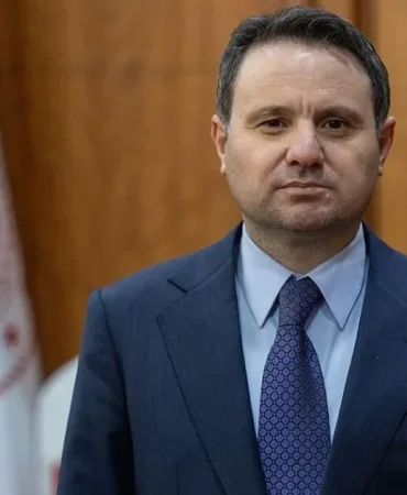 bakan-gurlek-suc-orgutleriyle-mucadelemiz-koklerini-kaziyana-kadar-tavizsiz-devam-edecektir-zd25xY4w