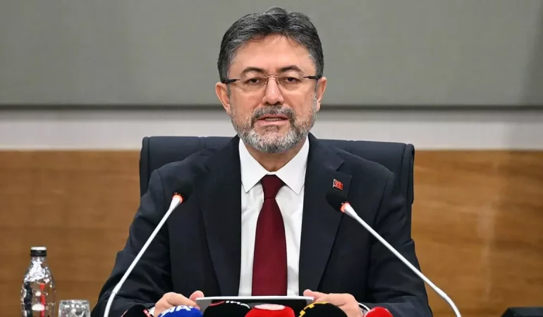bakan-yumaklidan-afet-aciklamasi-pYDNtcR6