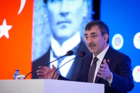 cumhurbaskani-yardimcisi-yilmaz-calisanlari-daima-merkeze-aldik-k9XIpFr5