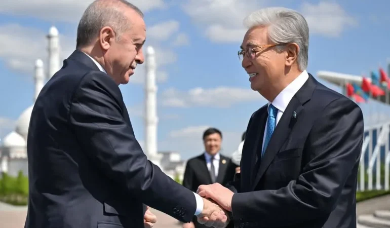 egitimci-yazar-murat-anar-kazakistan-turkun-stratejik-akli-dgnwcP0I
