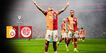 galatasaray-taraftari-onunde-sampiyonluk-icin-cikiyor-Cef2Ytgr
