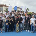 genclik-kupasinda-adanada-kaykay-heyecani-jX8pjpe6