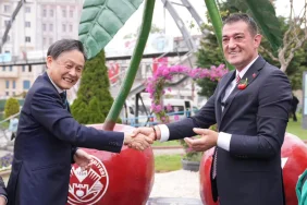 giresunun-japon-kardes-sehri-sagae-dostlu-aniti-torenle-acildi-0OMb9qw1