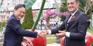 giresunun-japon-kardes-sehri-sagae-dostlu-aniti-torenle-acildi-0OMb9qw1