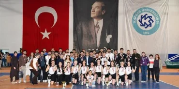 kafkas-universitesi-geleneksel-spor-senligi-odul-toreniyle-taclandirildi-rHb2ne33