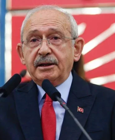kemal-kilicdaroglu-bayramin-ikinci-gunu-chp-genel-merkezinde-olacak-4lNXNw36