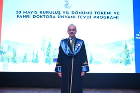 ktuden-bakan-uralogluna-fahri-doktora-unvani-wfhX1jPH
