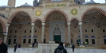 kurban-bayrami-namaz-saatleri-aciklandi-EZWTrq8n