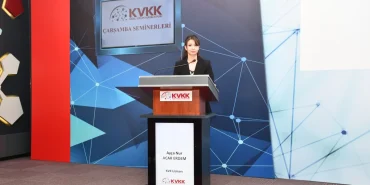 kvkkda-ozel-hayata-saygi-hakki-baglaminda-kisisel-verilerin-korunmasi-konulu-carsamba-semineri-gerce-PKU539Ev