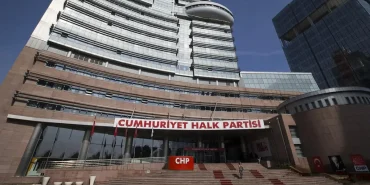 mahkemeden-chp-kurultayi-karari-kilicdaroglu-yonetimine-donus-hukmu-Kdt4ZUpN