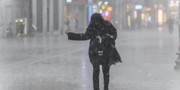 meteorolojiden-39-il-icin-kuvvetli-yagis-ve-firtina-uyarisi-1771312889