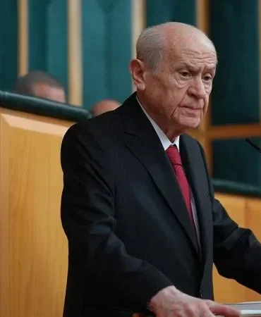 mhp-lideri-bahceli-statu-acigi-varsa-ele-alinmali-2VKYo3fh