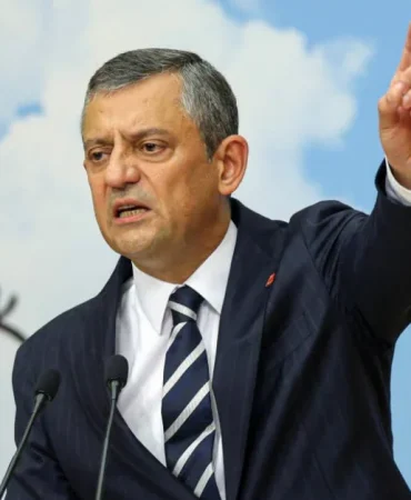ozgur-ozele-300-bin-tllik-tazminat-karari-jvxgbWjW