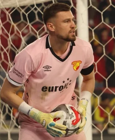 super-ligde-en-cok-sure-alan-futbolcu-belli-oldu-qn3DvTi1