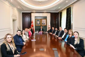 ankara-kent-konseyi-heyetinden-vali-canbolat-ziyaret-katilimci-kultur-vurgusu-6DD668X0