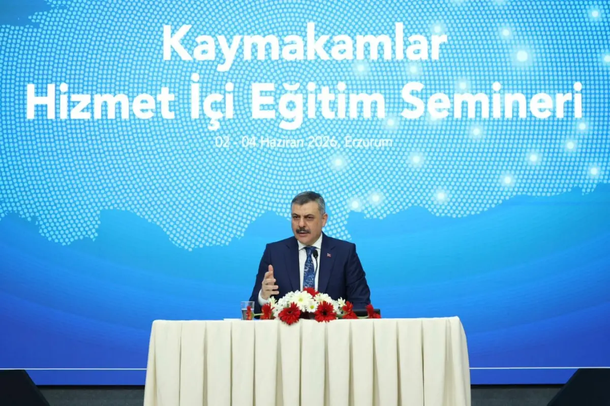 bakan-ciftciden-kaymakamlara-sosyal-medya-uyarisi-WJHtd5Wj