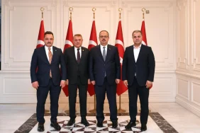 timbir-heyetinden-ankara-valisi-canbolata-ziyaret-eAE0yisU